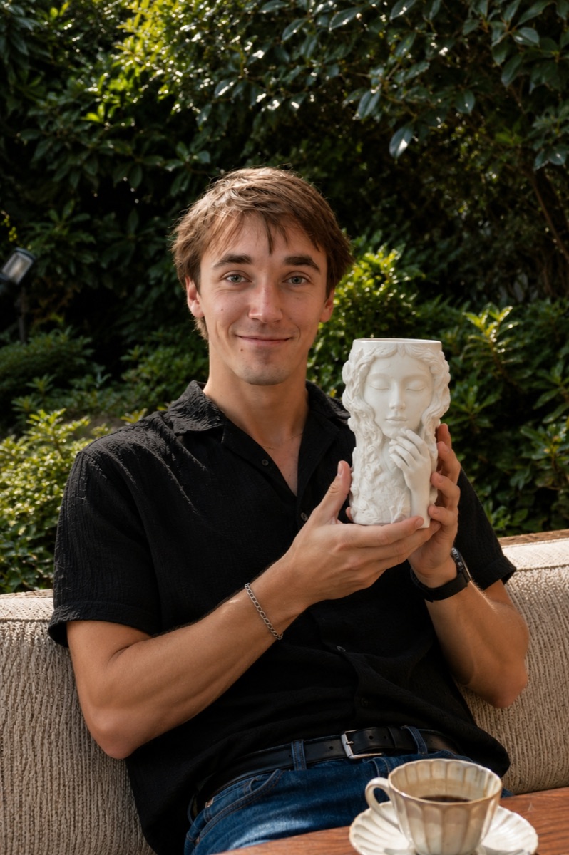 Thinking Woman 3D printed vase planter